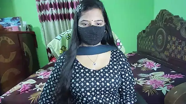 צ'אט XXX בשידור חי של BengaliQueenStar