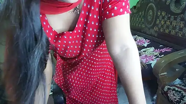 แชท XXX สดของ BengaliQueenStar