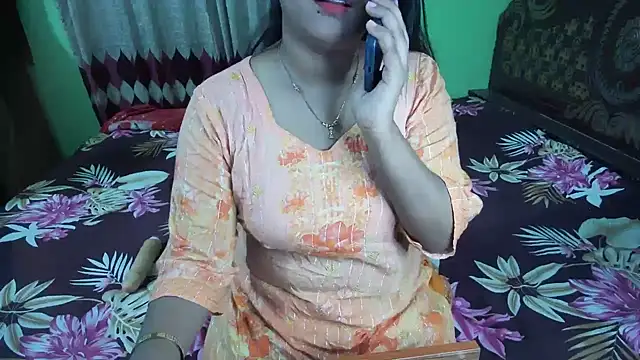 BengaliQueenStar – Live XXX-chat