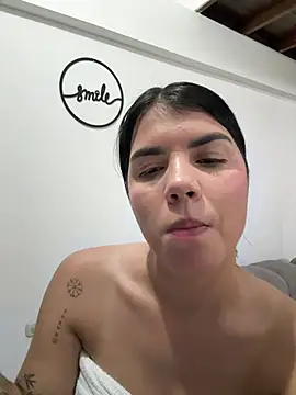 Živá chatovací místnost emma_lopes