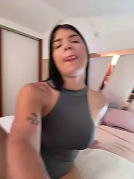emma_lopes' Live Chat Room