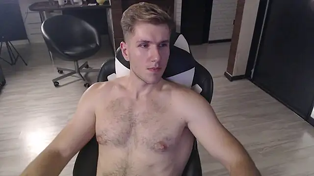 Show modela John_Harris7 na web-kameri