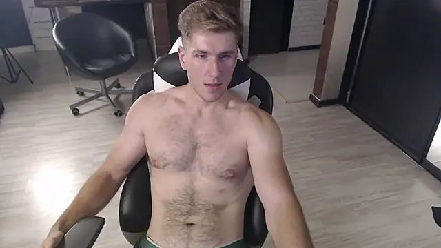 Show modela John_Harris7 na web-kameri