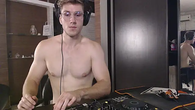 John_Harris7 Webcam-Show
