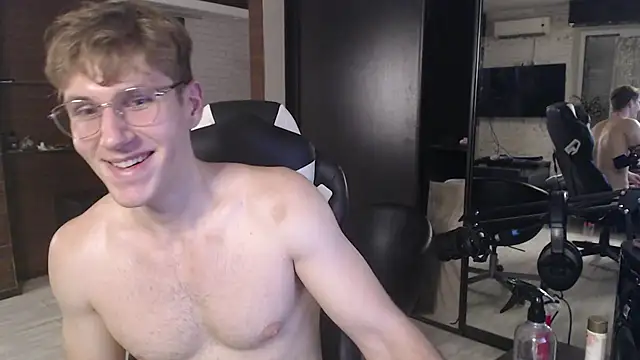 הופעת וובקאם של John_Harris7