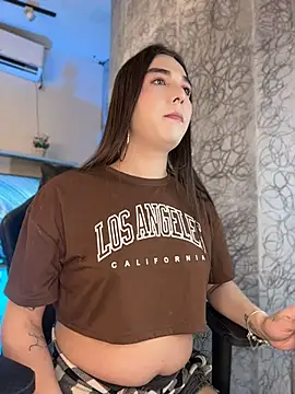 saracaball_'s Webcam Show