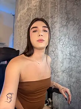 saracaball_'s Webcam Show
