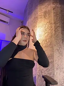 saracaball_'s Webcam Show