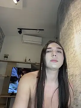 saracaball_ Show in webcam