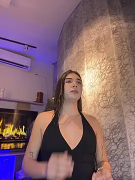 saracaball_'s Webcam Show