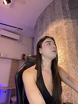 saracaball_'s Webcam Show