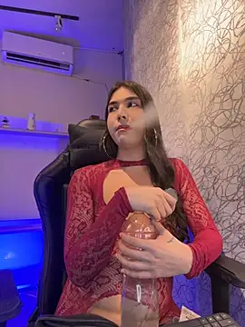saracaball_'s Webcam Show