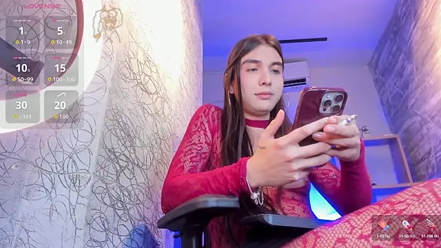 saracaball_'s Webcam Show