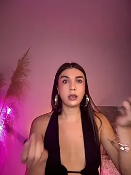 saracaball_'s Webcam Show
