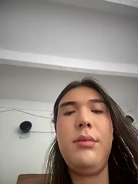 saracaball_'s Webcam Show