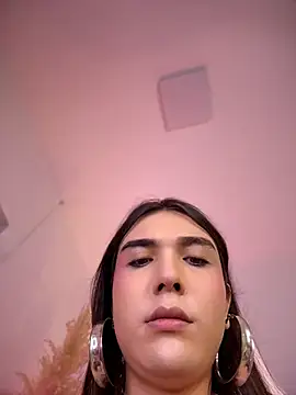 saracaball_'s Webcam Show