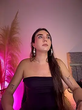 saracaball_'s Webcam Show
