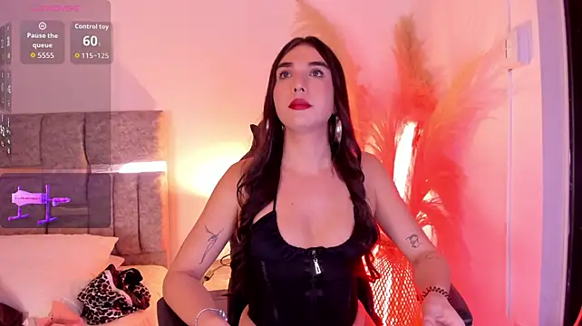 saracaball_'s Webcam Show