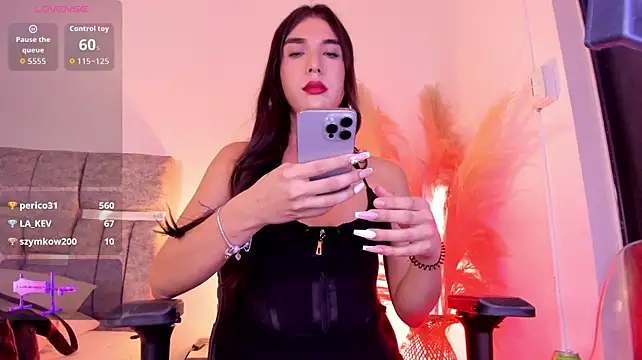 saracaball_'s Webcam Show