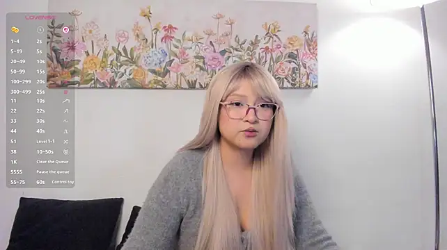 Chat +18 de sara_kim_ ao vivo