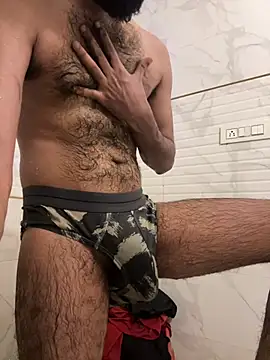 Pokazy przed kamerką – ALWAYSHORNYDADDY