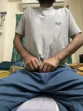 ALWAYSHORNYDADDY Webcam-Show