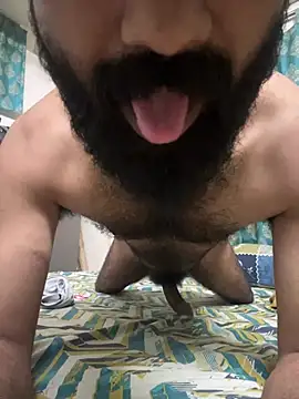 Živý XXX chat ALWAYSHORNYDADDY