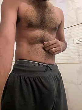 Show modela ALWAYSHORNYDADDY na web-kameri