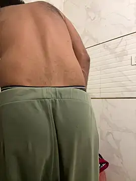 ALWAYSHORNYDADDY Webcam-Show
