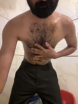 Show modela ALWAYSHORNYDADDY na web-kameri