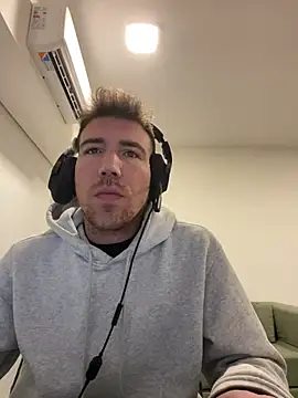 Živý XXX chat fedex_c2c
