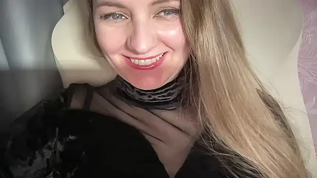 XXX chat uživo modela Viola_sweet