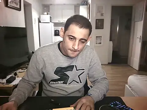 Show modela mihaimichael na web-kameri