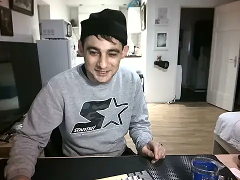 Webkamerová show mihaimichael