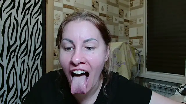 TherestlessKitty's Live XXX Chat