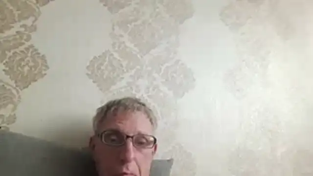 BobbyXRoyal 在線直播表演