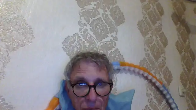 BobbyXRoyal Show Webcam