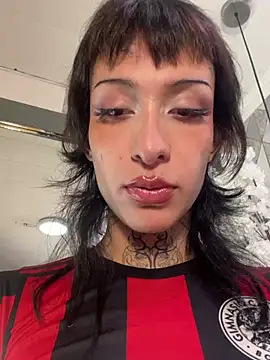 MadisonWood01's Webcam Show