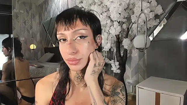 MadisonWood01's Webcam Show