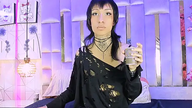 MadisonWood01's Webcam Show