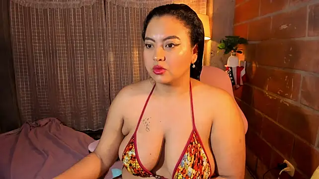 ivy_roosx's Live Sex Cam Show