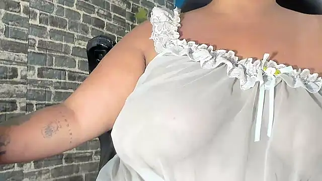 iam_samy_ Adlı Modelin Canlı XXX Sohbeti
