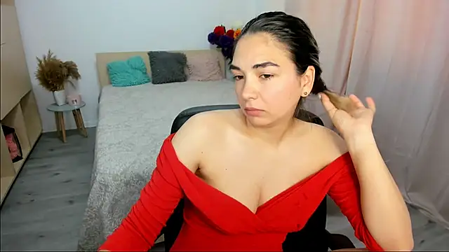 AlexaJuly Chat XXX in diretta