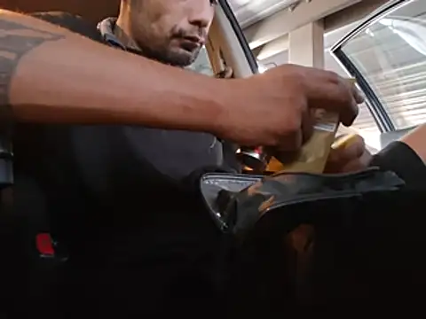 freakzmexx's Webcam Show