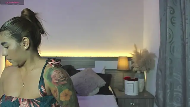 ZarahFoxx Live XXX-chat
