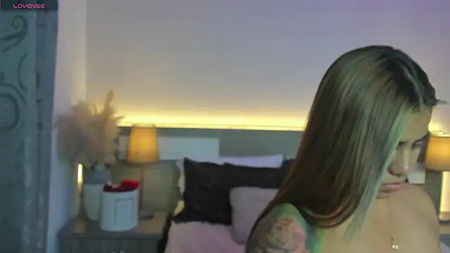 Chat XXX Live ZarahFoxx