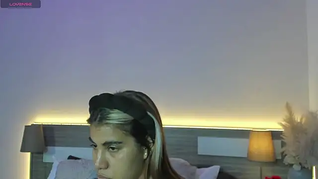צ'אט XXX בשידור חי של ZarahFoxx