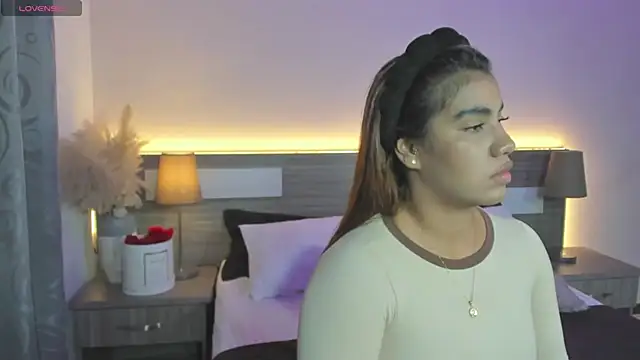 Chat XXX Live ZarahFoxx