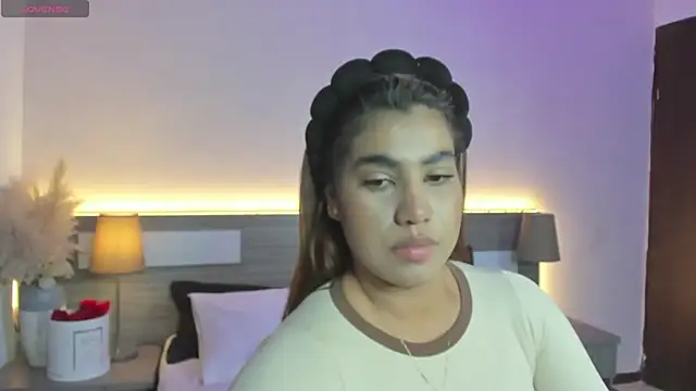 ZarahFoxx live XXX chat