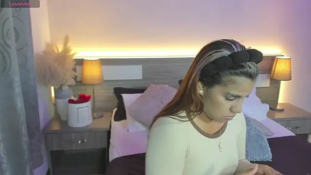 ZarahFoxx Live XXX-Chat